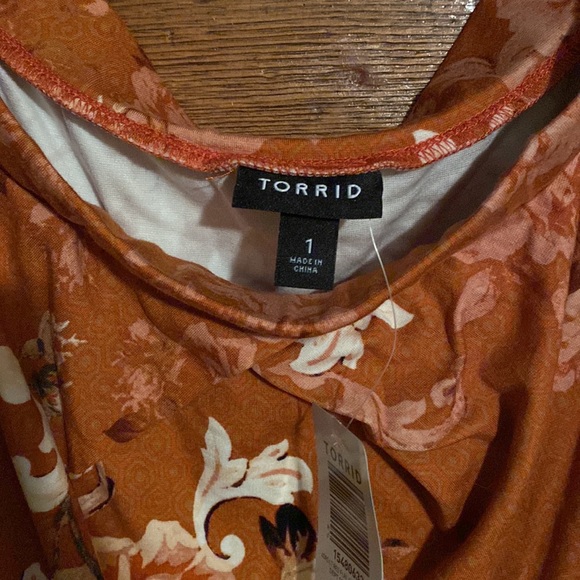 Torrid size 1 floral dress - Picture 3 of 3
